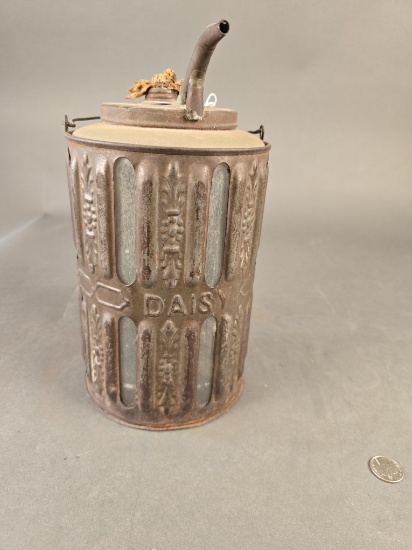 Metal frame Daisy Kerosene container with glass insert