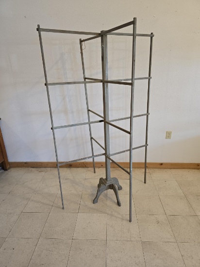 Store display linen rack