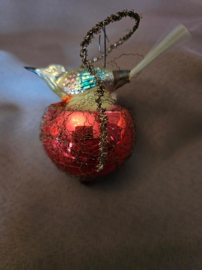 Bird on a nest ornament