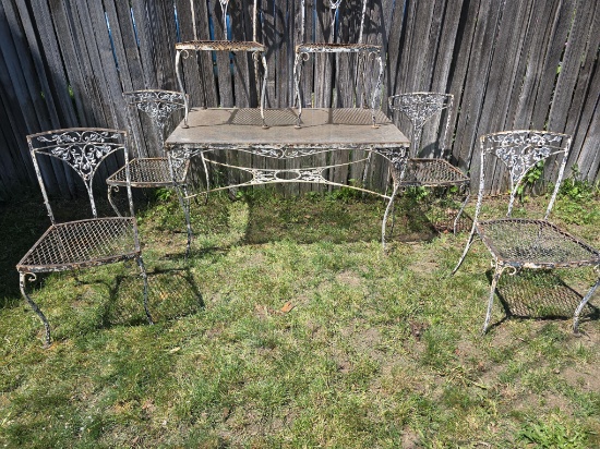 Early metal picnic table w/ (6) chairs