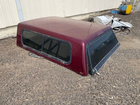 Glasstite Raven fiberglass truck camper shell
