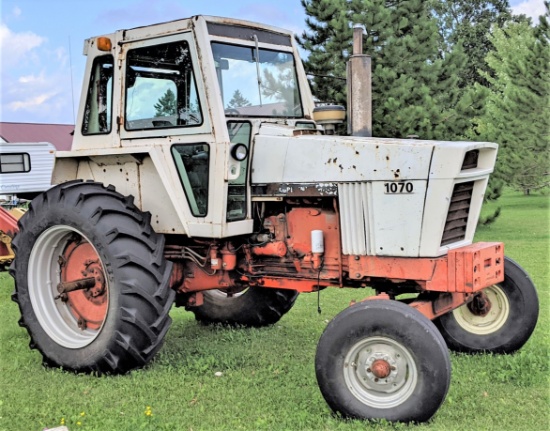 1070 Case Agri-King Tractor