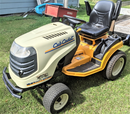 Cub Cadet Heavy Duty 'GT2544'