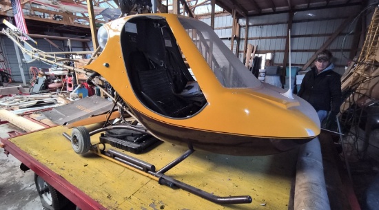 Scorpion 133 Experimental Helicopter - N8033P - S#SH-001 w/Custom Made Trai