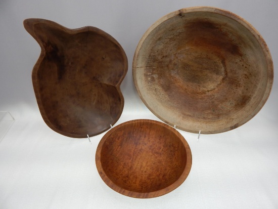 3 WOODEN BOWLS 11"- 17"