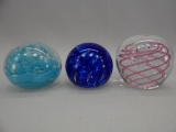 GROUP OF 3 GLASS PAPERWEIGHTS SIGNED GIBSON, ANTON INTAGLIO, & HENRY THOMAS