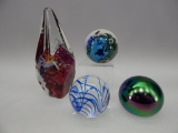 GROUP OF 4 GLASS PAPERWEIGHTS SIGNED DIFFERENT STUDIOS