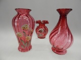 GROUP OF 3 COUNTRY CRANBERRY VASES
