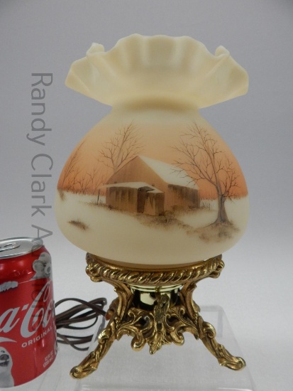 11" CAMEO SATIN HP WINTER CABIN SCENE 3 LEGGED COLONIAL LAMP