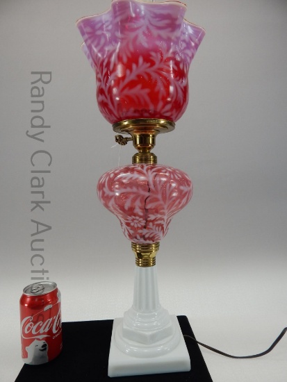 21.5" CRANBERRY OPAL DAISY AND FERN TORCH STYLE LAMP