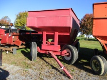 M-W 400 bushel gravity wagon truck tires