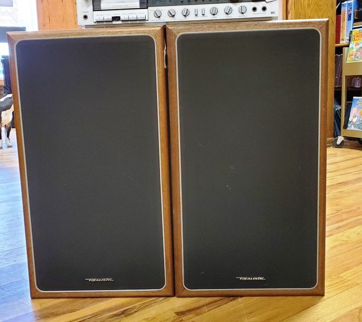 Realistic Optimus-45 speakers | Proxibid