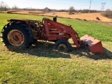 1980 International tractor model 784