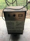 2/40/200 amp battery charger