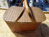 Picnic basket