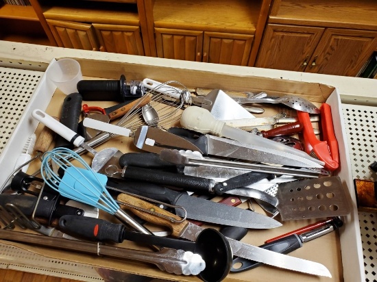 Contents Of Kitchen Drawer