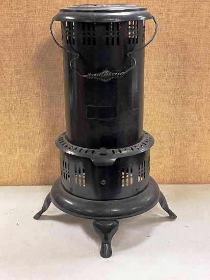 Decorative kerosene stove