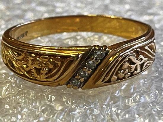 14k gold wedding band
