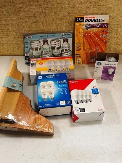 Light bulbs and shelf bracket