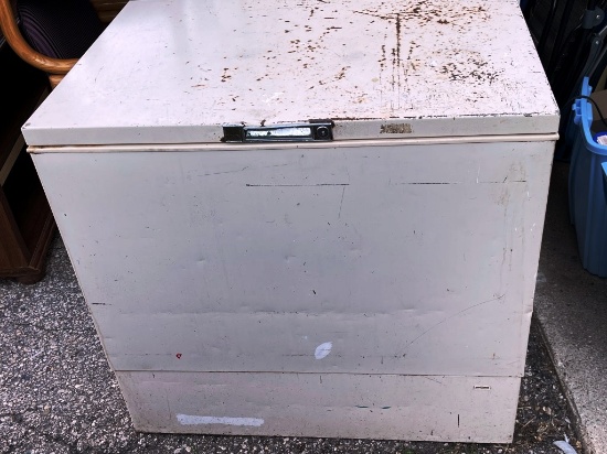 Kenmore Chest Freezer