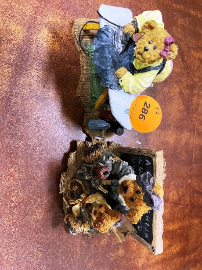 Two Boyds Bears figures