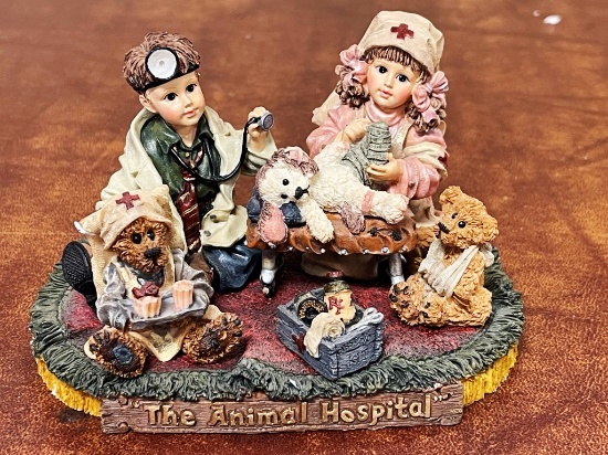 3532 Jessica and Timmy with Clara, Northrop, and Edmond 1998 Limited Ed