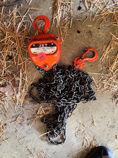 Half Ton Chain Hoist