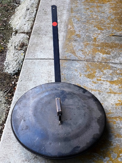 GIANT Fry Pan