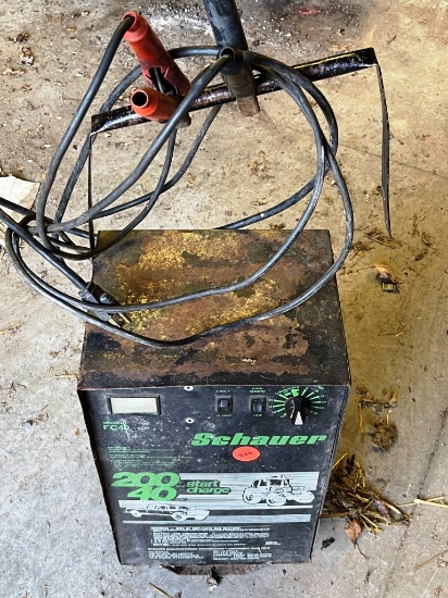 Schauer Battery Charger and Starter