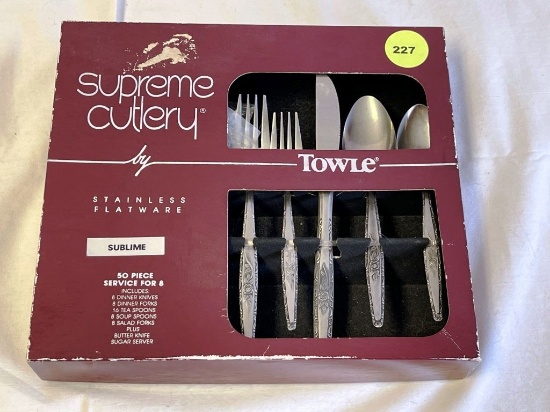 50 piece Stainless Flatware