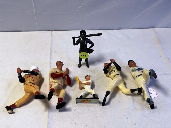 Hartland Collectible Pieces