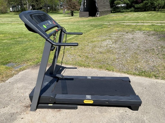 Golds Gym Treadmill 450