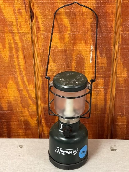 Coleman Battery Lantern