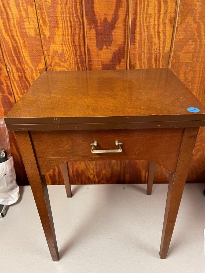 Sewing Machine Cabinet