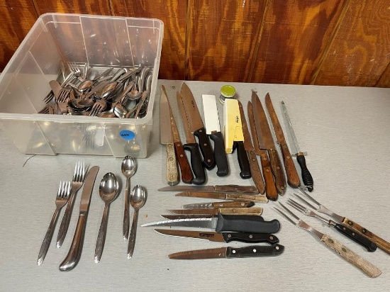 Knives and Flatware