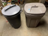 2 Rubbermaid Garbage Cans with Lids