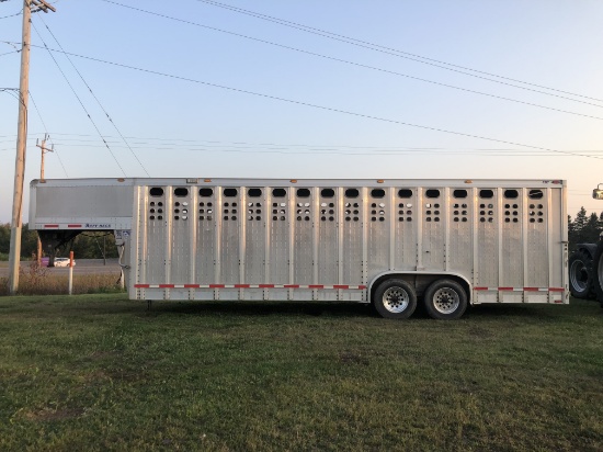 2014 28 Ft Eby Gooseneck Trailer