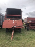 Gehl 970 Forage Box