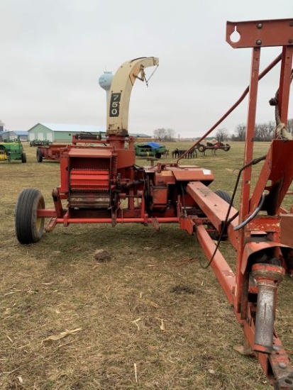 Gehl 750 Forage Chopper