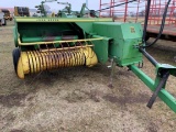 John Deere 336 Square Baler