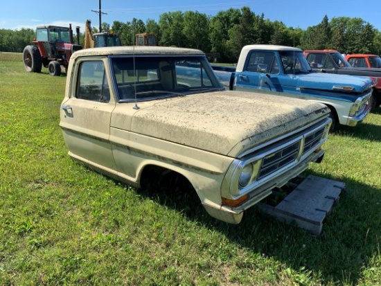 Cab for 1970s Ford Pickup