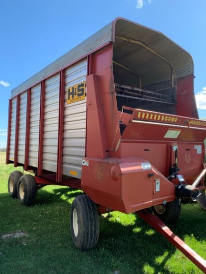 H&S XL 16 Ft Silage Box