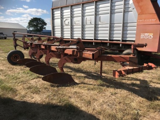 Wilrich 4 Bottom Plow