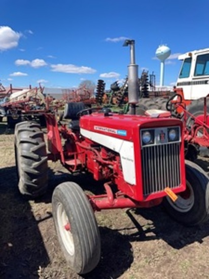 international 2444 tractor