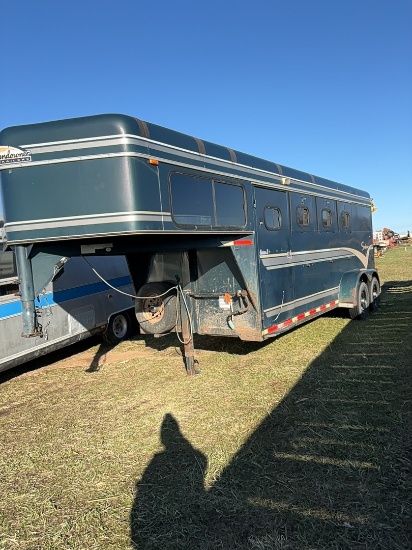1997 Horse Trailer S24800ND