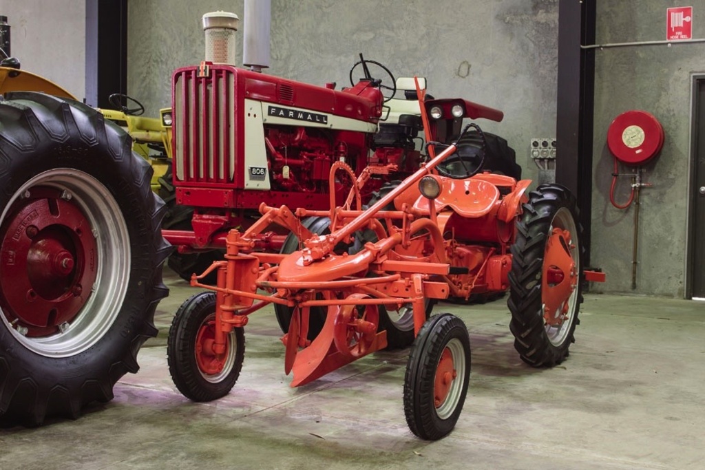 1948 ALLIS-CHALMERS G TRACTOR