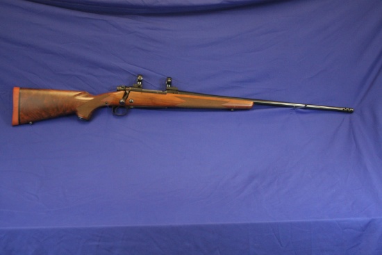 Winchester Model 70 Super Grade Rifle .338 Win Cal Sn:g21286