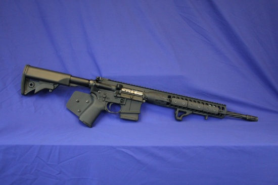 LWRC International M6IC Rifle Cal 5.56mm SN: 23-01201...OKAY FOR CA (Guide $1800-2000)