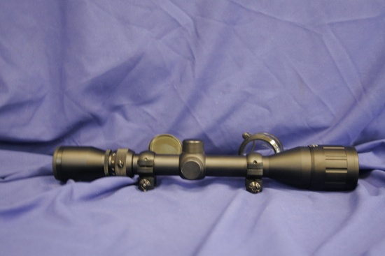 Bushnell 4-12 x 40 Scope with lens covers #76-4124