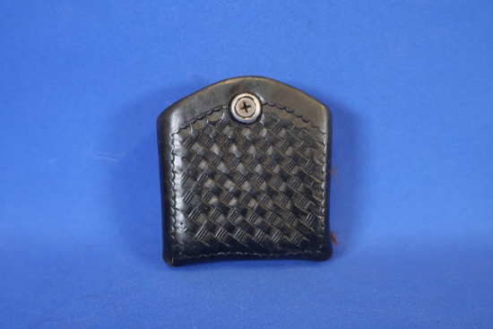 1911 Govt. Double Mag Pouch.
